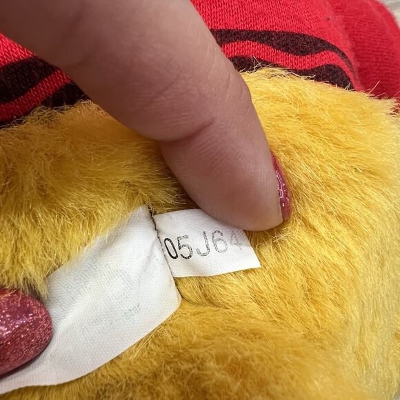 Vintage Gund Crayola Teddy Bear Plush 80s/90s Red Sweater And Hat - M143 - Picture 6 of 7